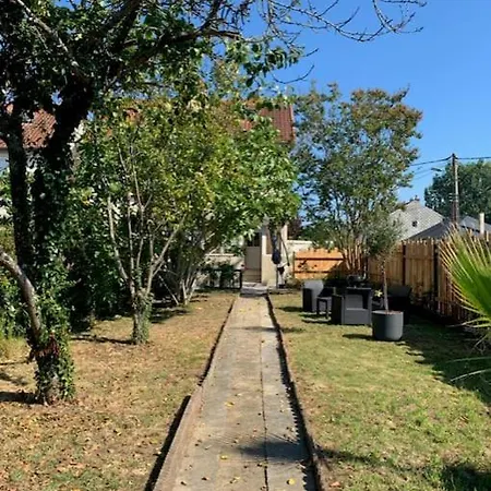 別荘 Maison De Ville Avec Jardin *